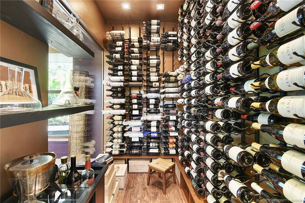 314 SE Pelican Drive