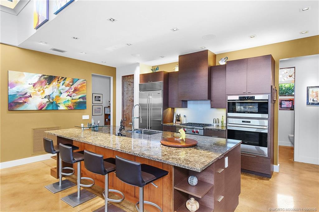 314 SE Pelican Drive