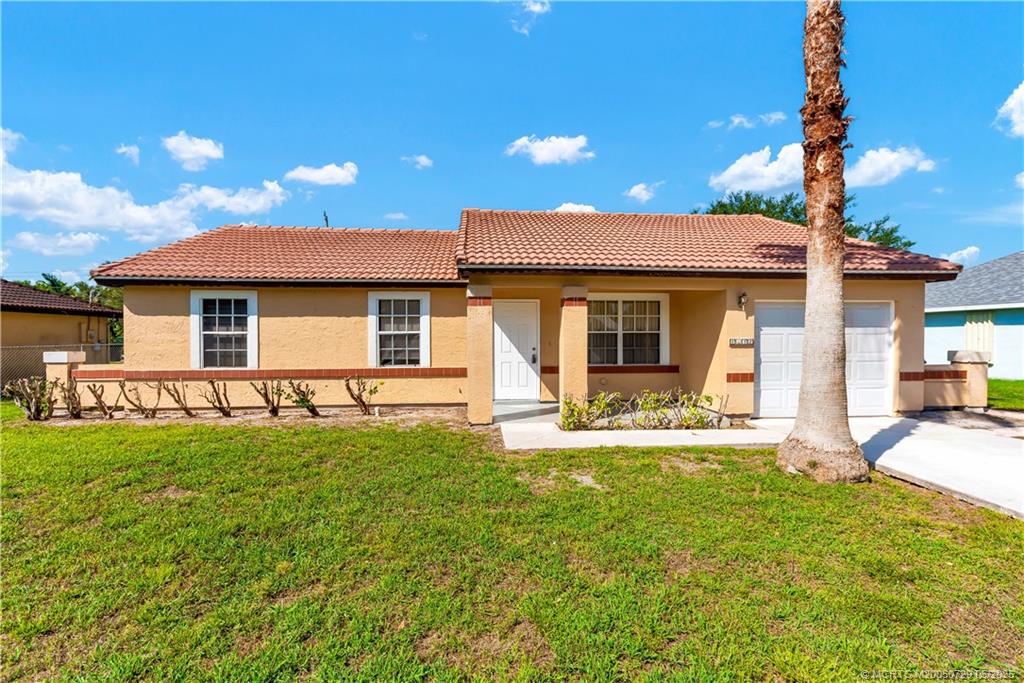 2832 SW Ann Arbor Road