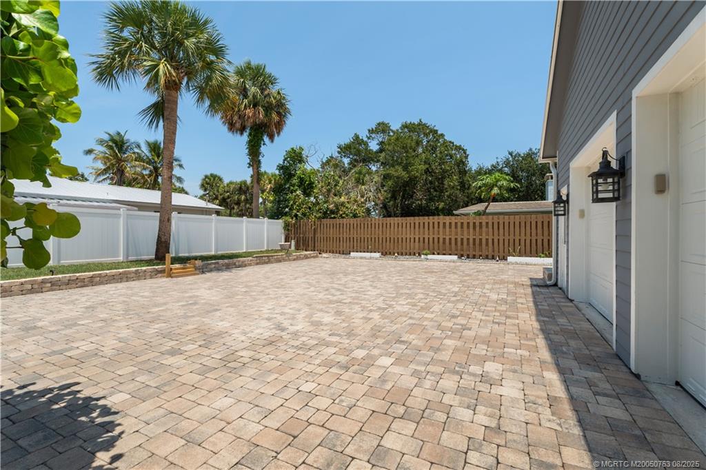 10 Copaire Road