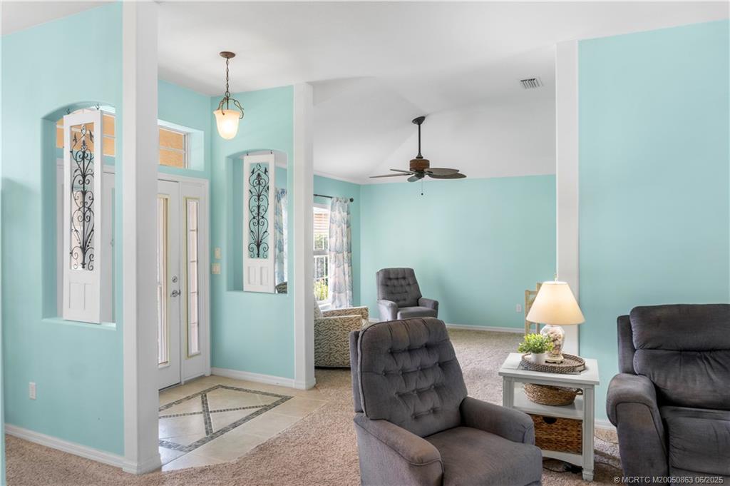 5505 SW Temple Terrace SW