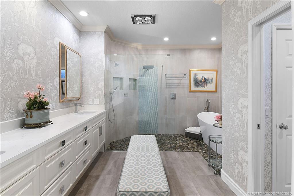 2109 SE Talbot Place