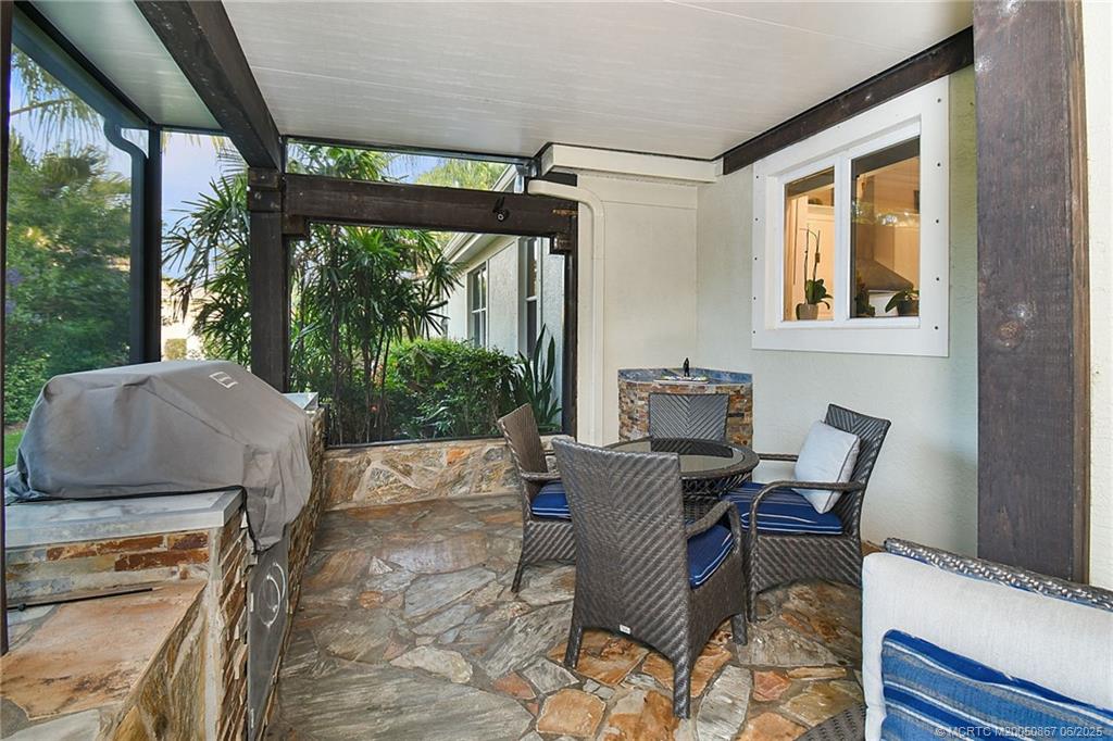 2109 SE Talbot Place