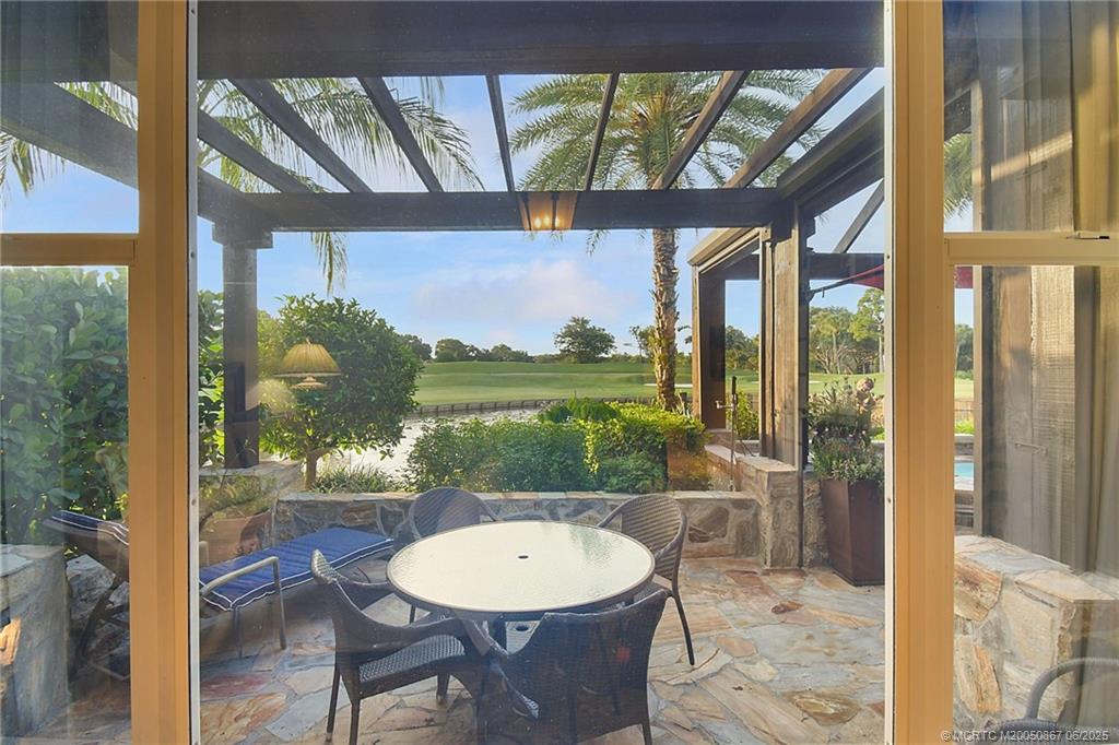 2109 SE Talbot Place