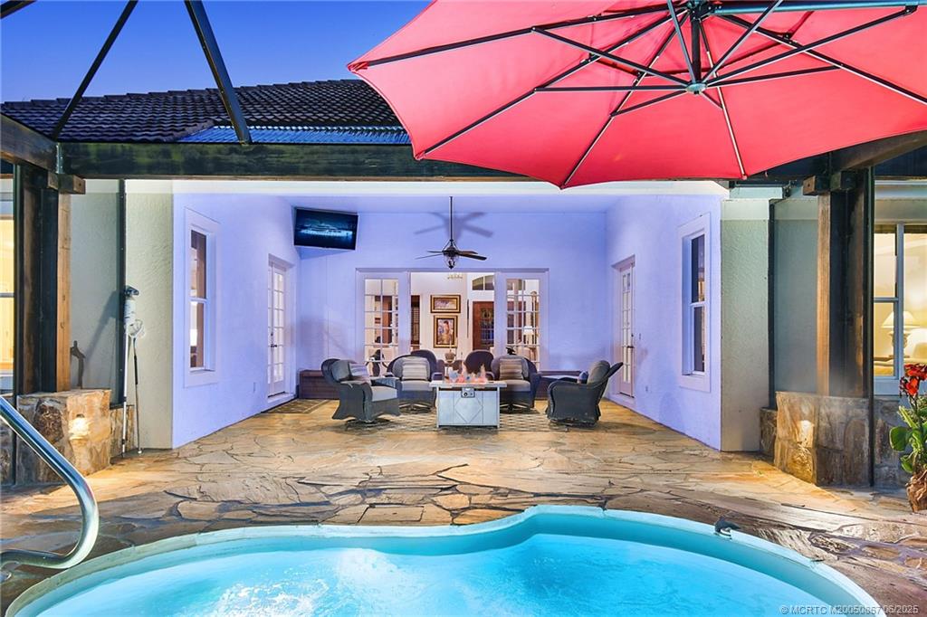 2109 SE Talbot Place