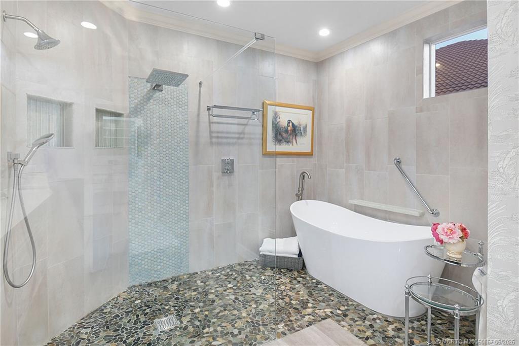 2109 SE Talbot Place