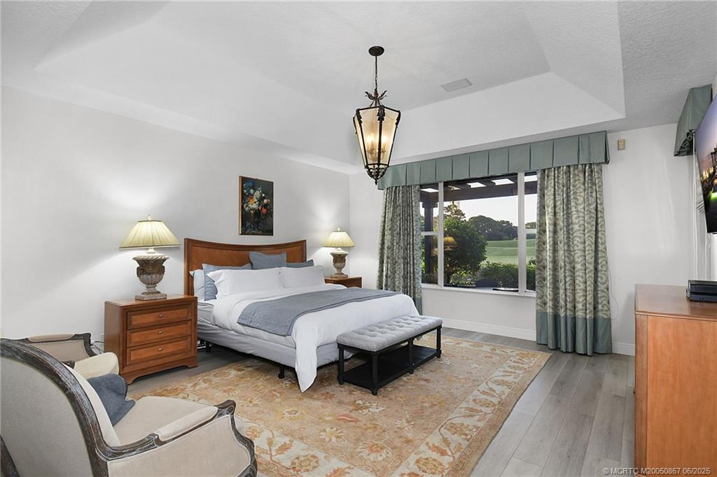 2109 SE Talbot Place