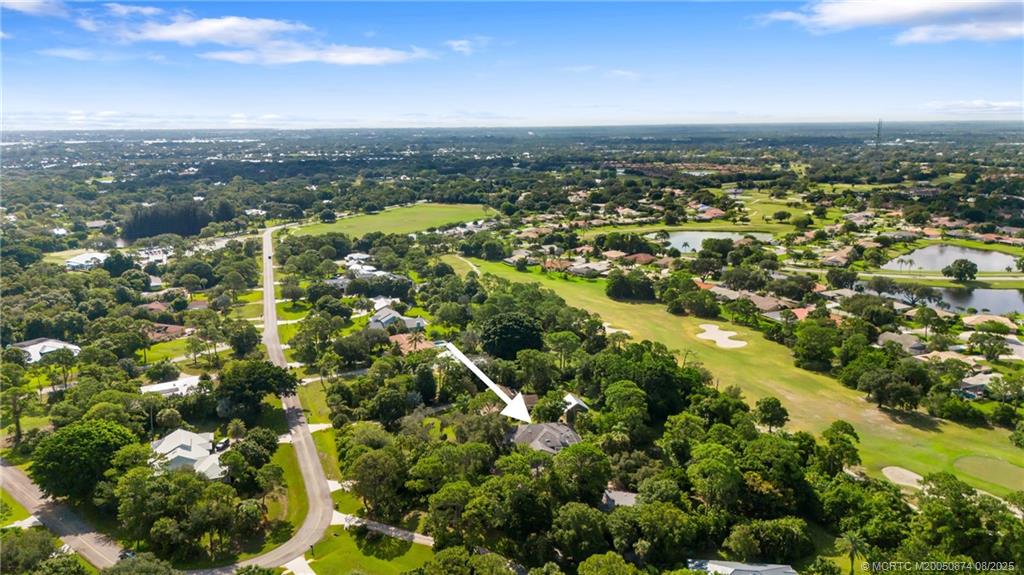 1752 SW Crane Creek Circle