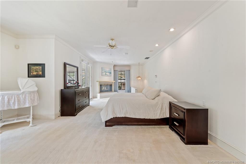 1752 SW Crane Creek Circle