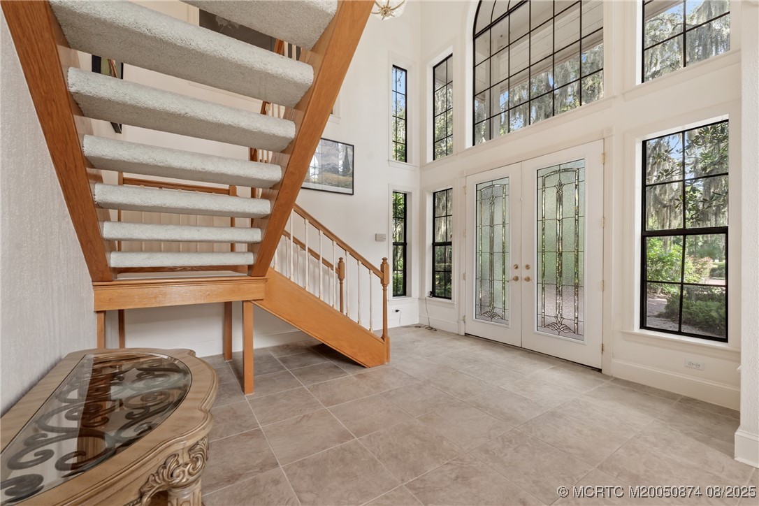 1752 SW Crane Creek Circle