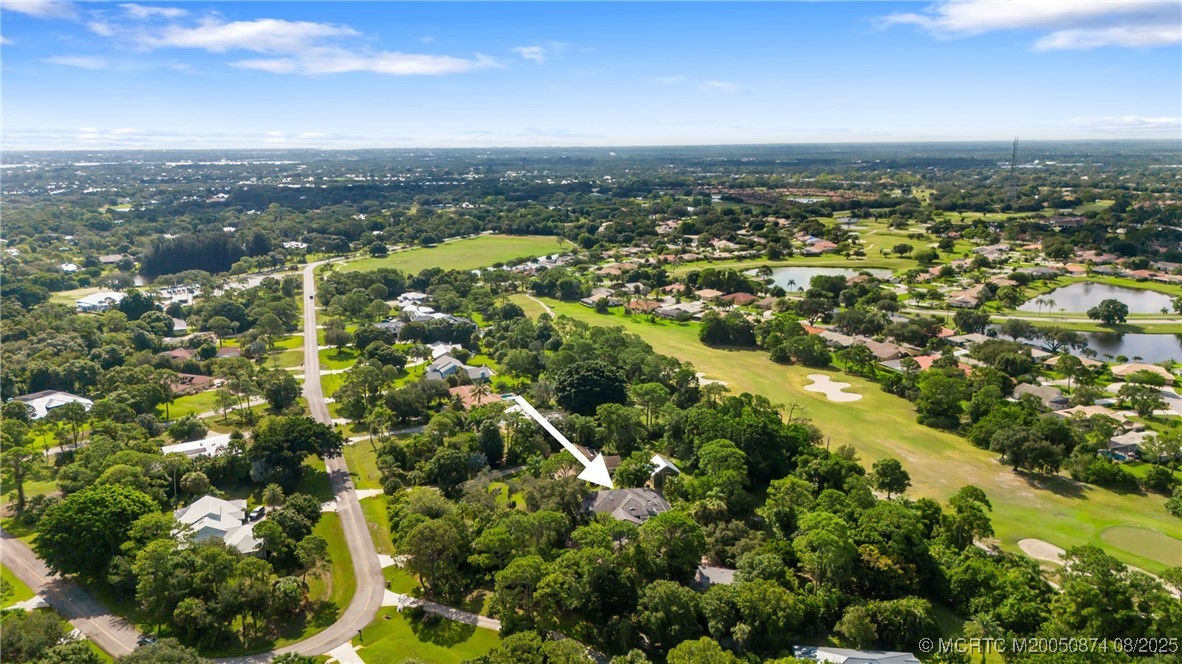 1752 SW Crane Creek Circle