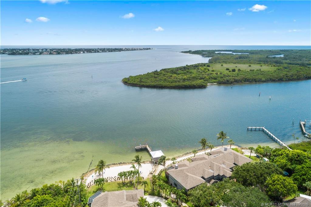 5184 SE Schooner Oaks Way