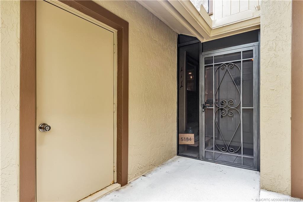 5184 SE Schooner Oaks Way