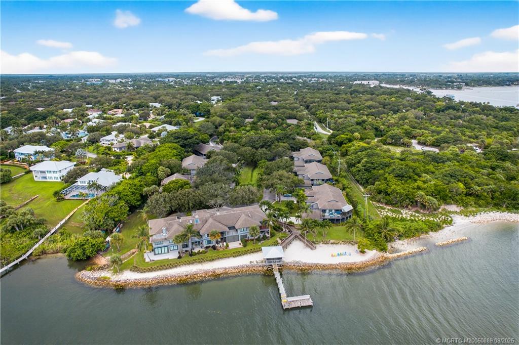 5184 SE Schooner Oaks Way