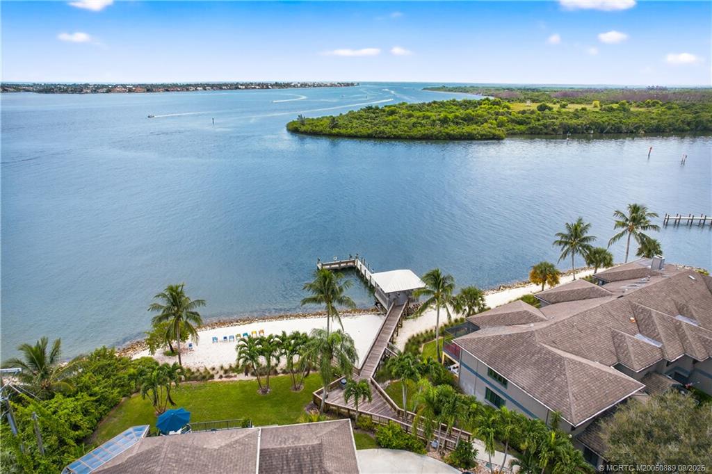 5184 SE Schooner Oaks Way