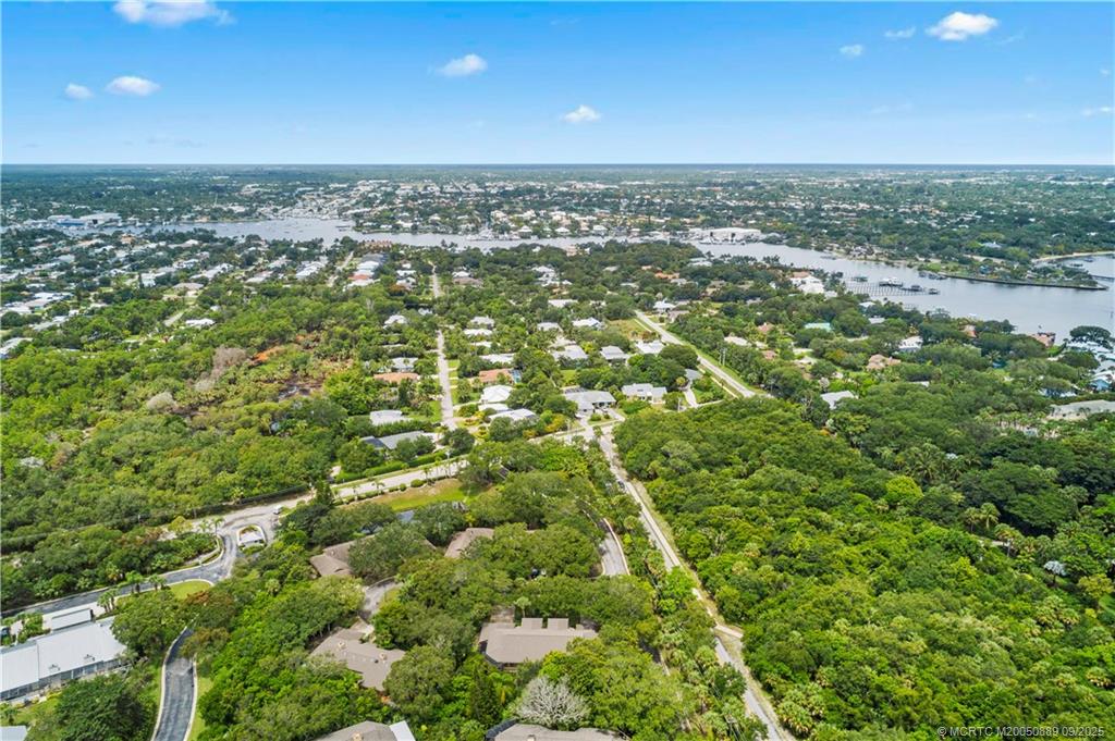 5184 SE Schooner Oaks Way