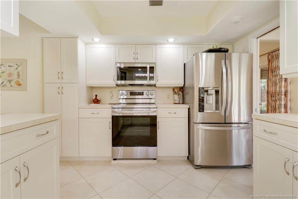 6384 SE Ironwood Circle