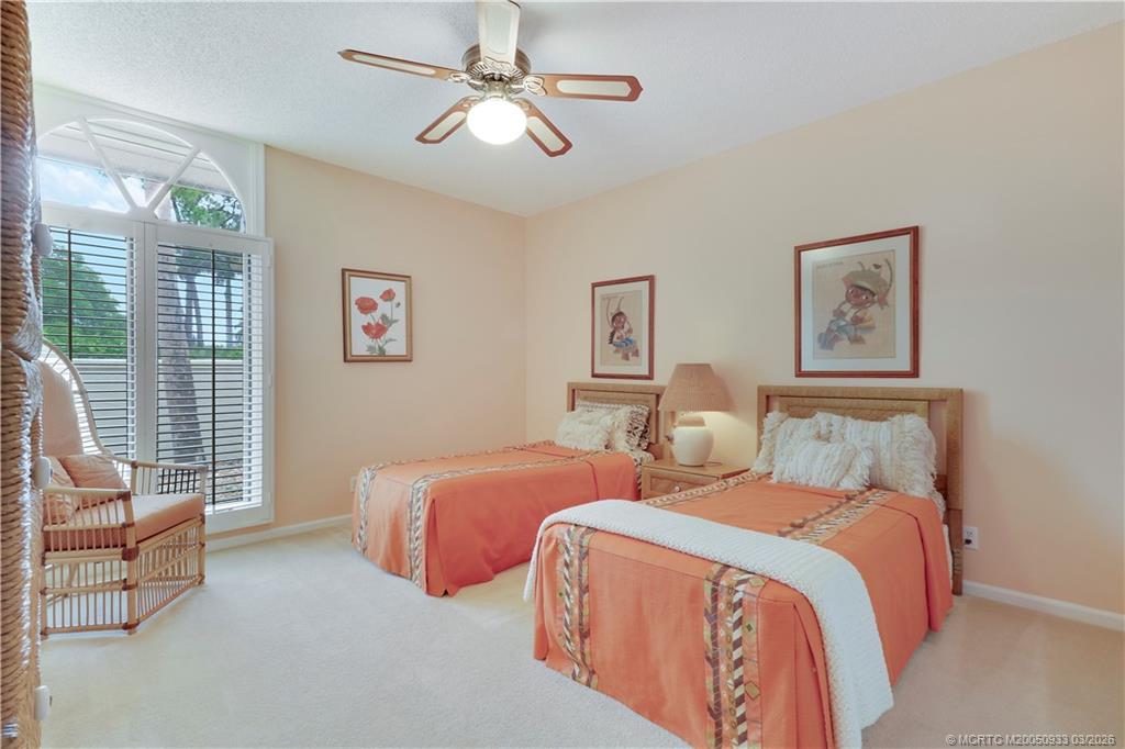 6384 SE Ironwood Circle