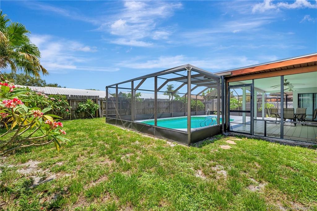 926 NE Vanda Terrado