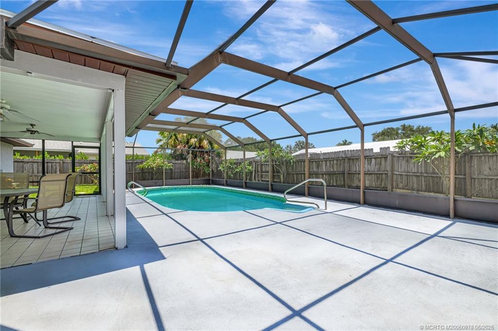 926 NE Vanda Terrado