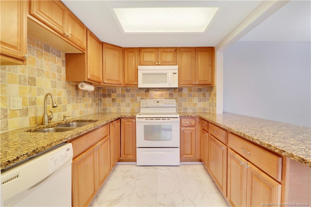 3836 SE Jefferson Street