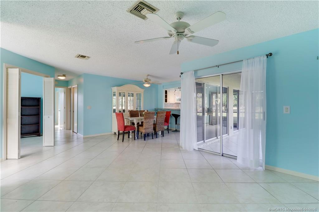 3990 SW Greenwood Way C