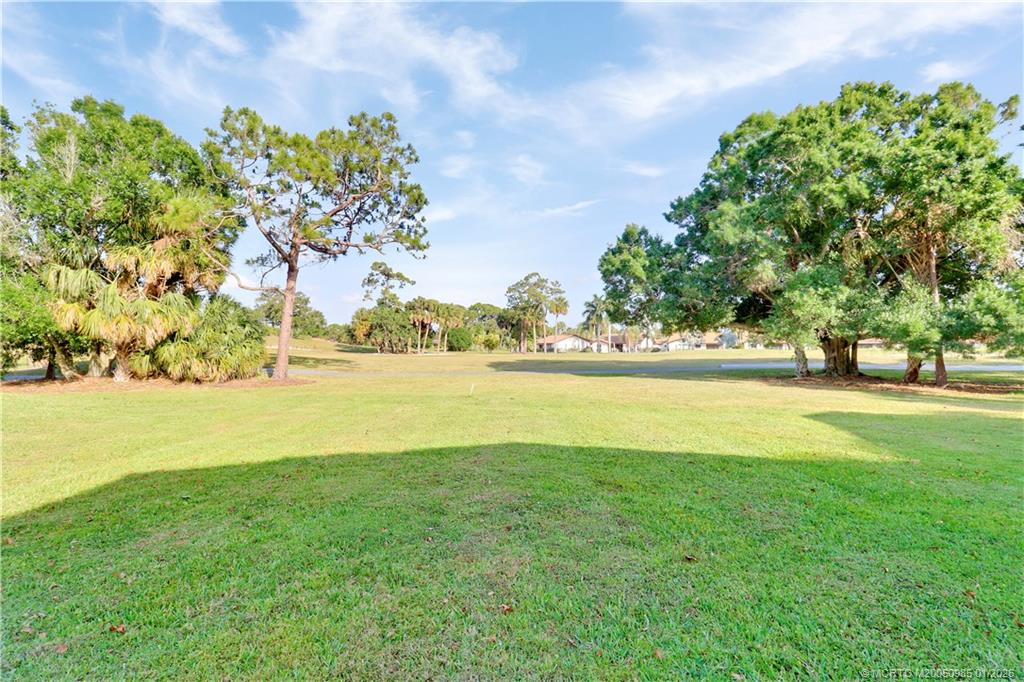 3990 SW Greenwood Way C