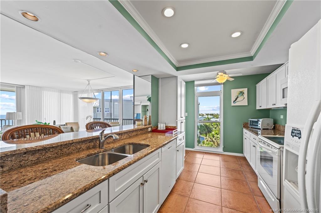 669 NE Plantation Road 405