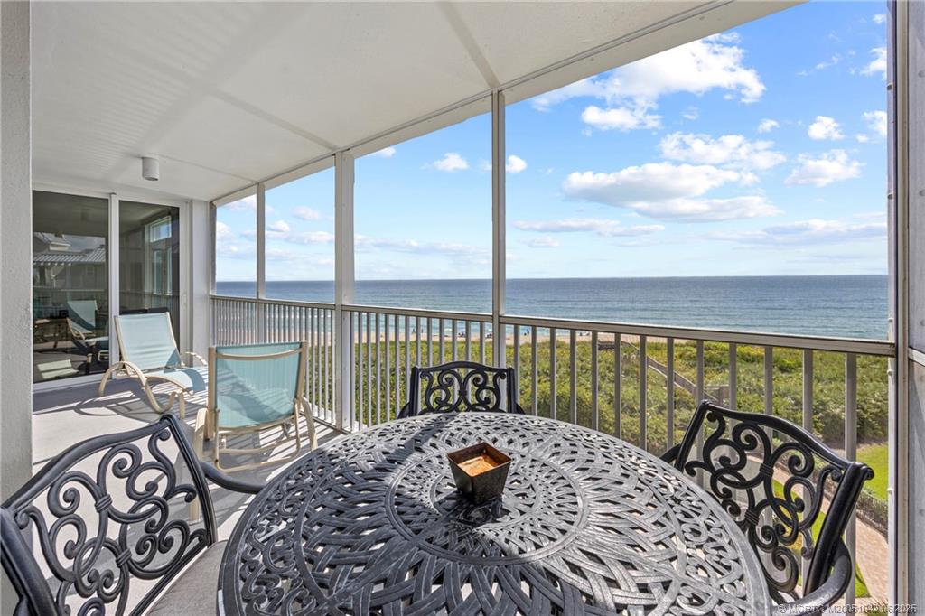 669 NE Plantation Road 405