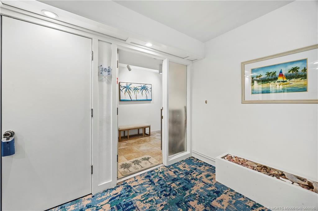 669 NE Plantation Road 405