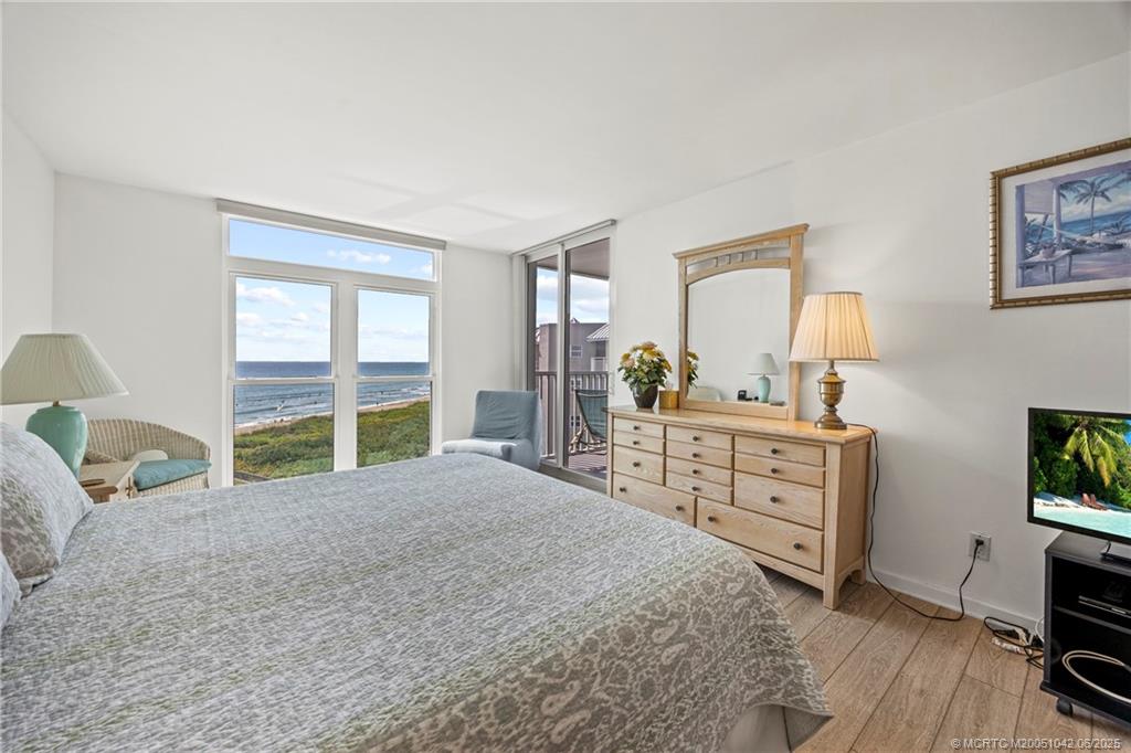 669 NE Plantation Road 405