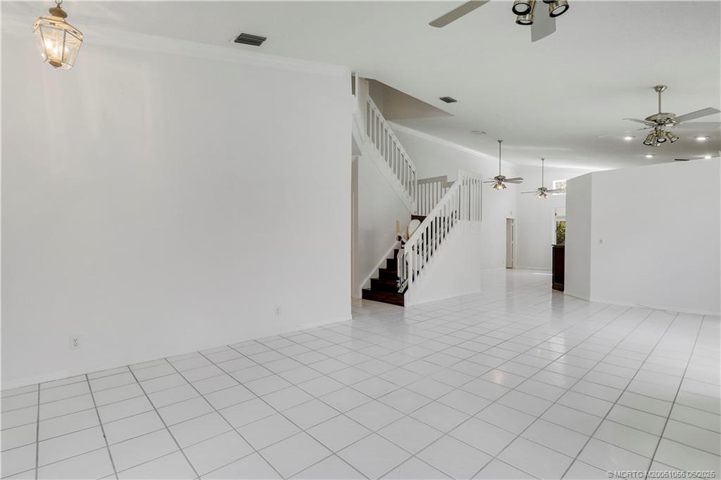 2278 SW Olympic Club Terrace