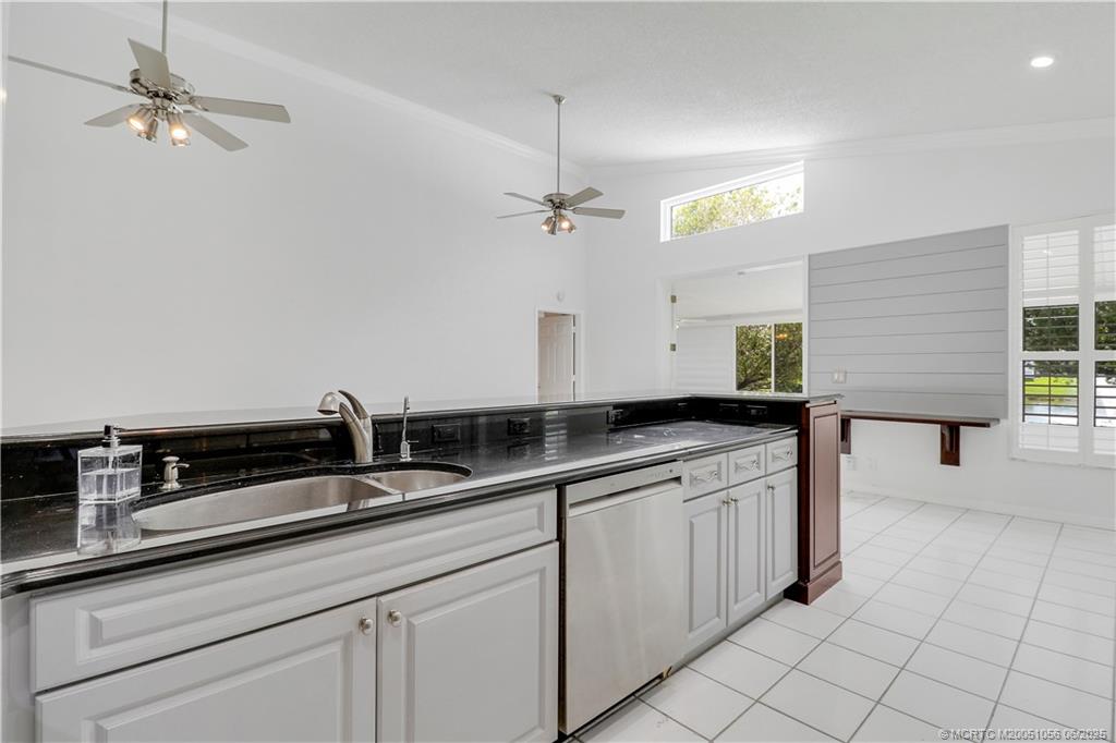 2278 SW Olympic Club Terrace