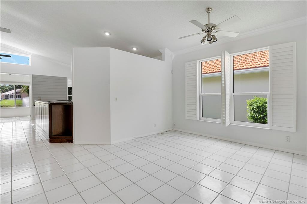 2278 SW Olympic Club Terrace