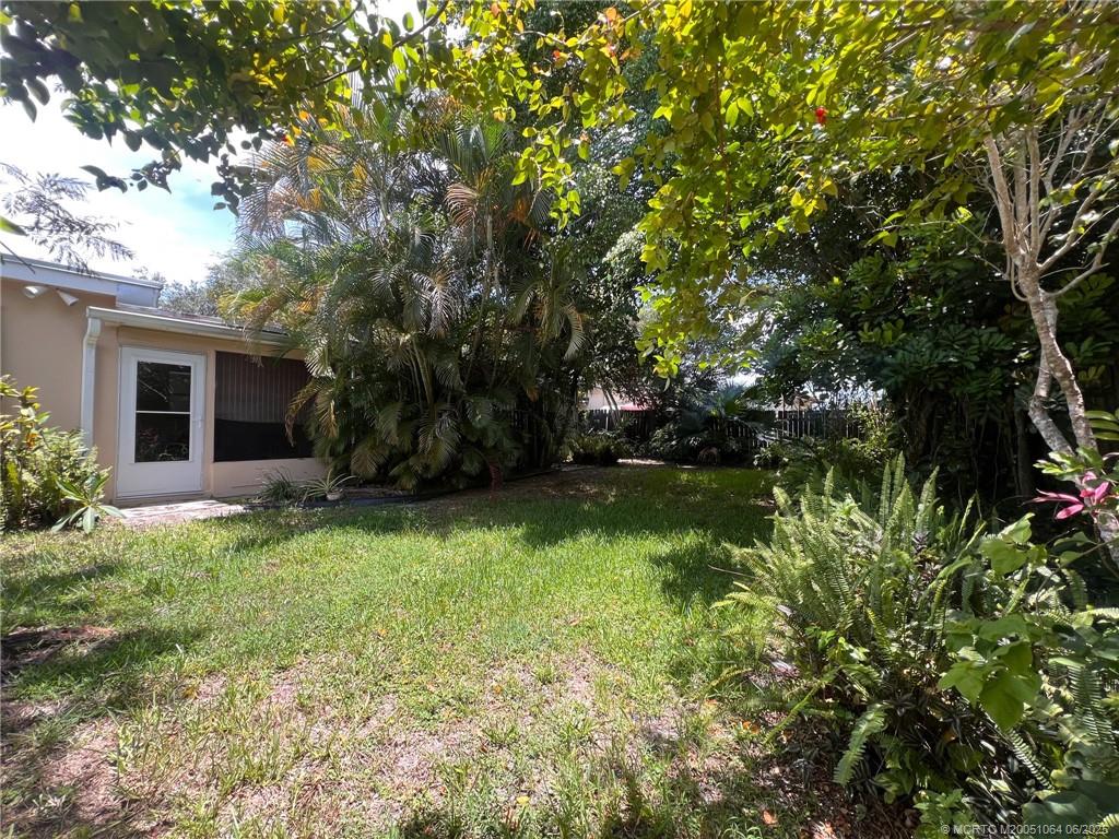 8964 SW 53rd Street
