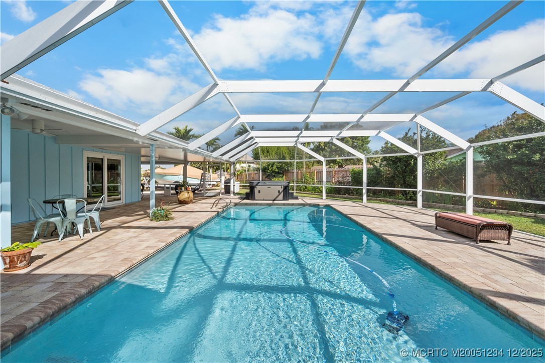 3514 SE Narragansett Terrace
