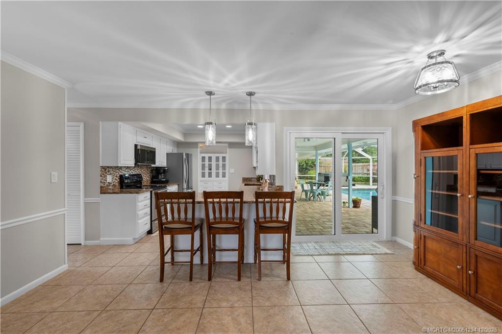 3514 SE Narragansett Terrace