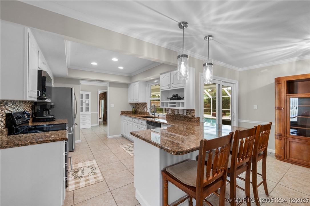 3514 SE Narragansett Terrace