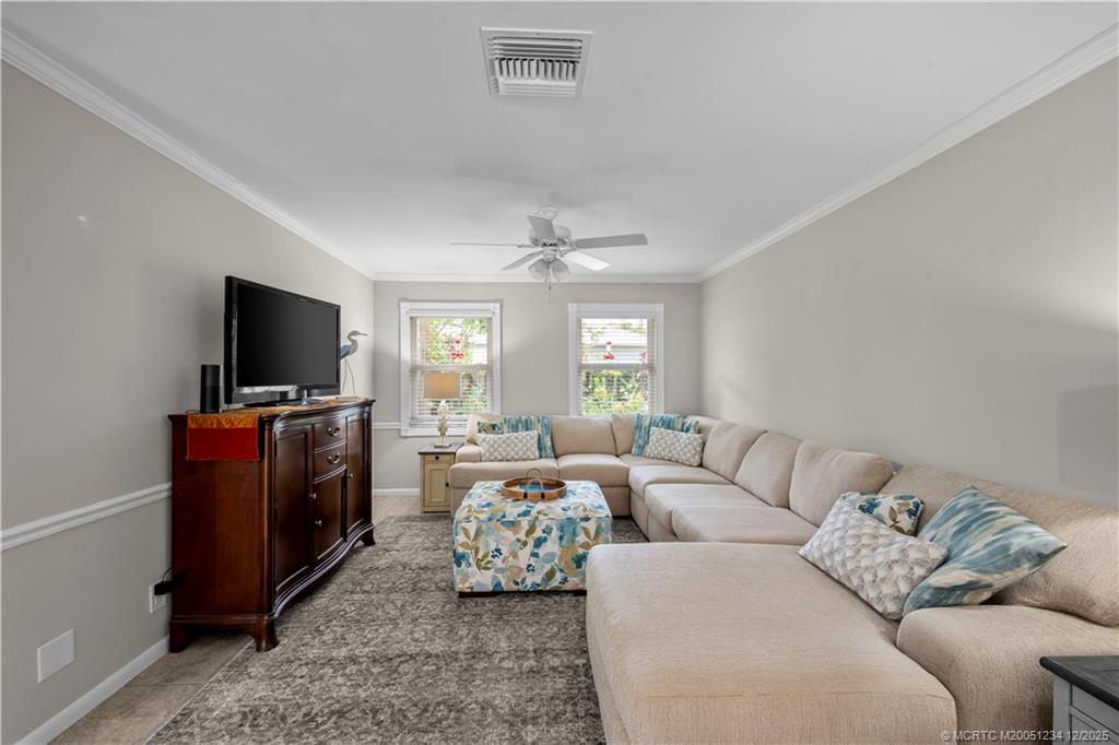 3514 SE Narragansett Terrace