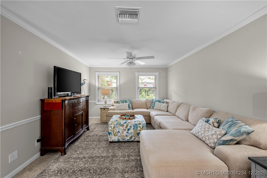 3514 SE Narragansett Terrace