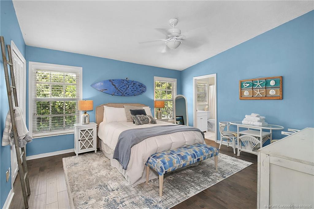 229 SE Villas Street