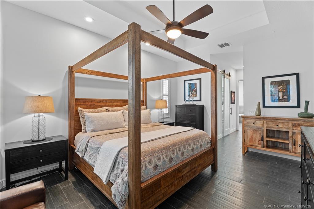 127 NW Swann Mill Circle