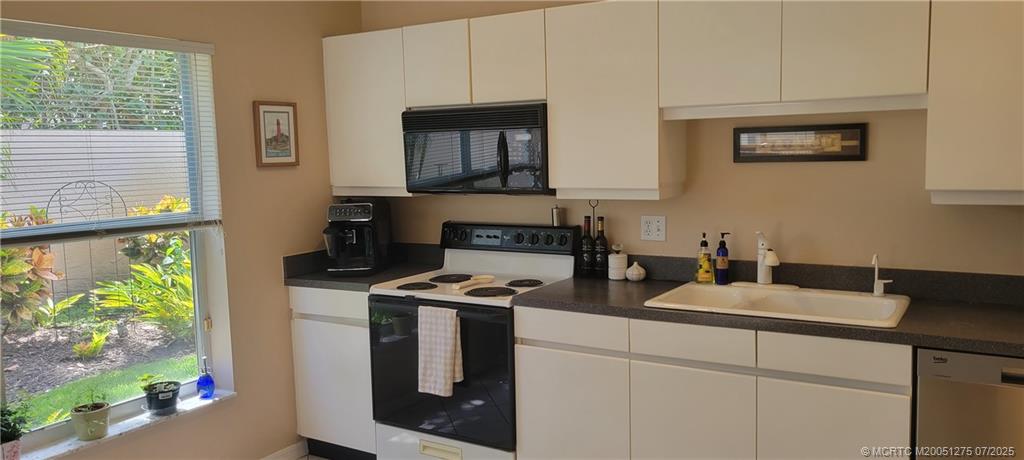 2241 SW Olympic Club Terrace