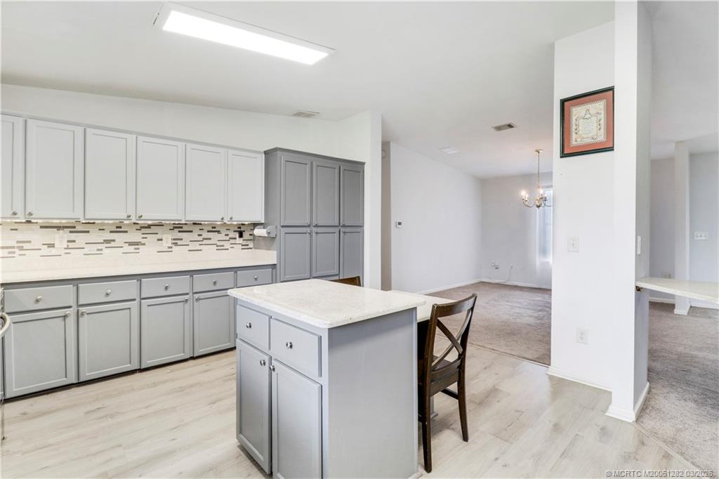 2873 SW Fluvia Street