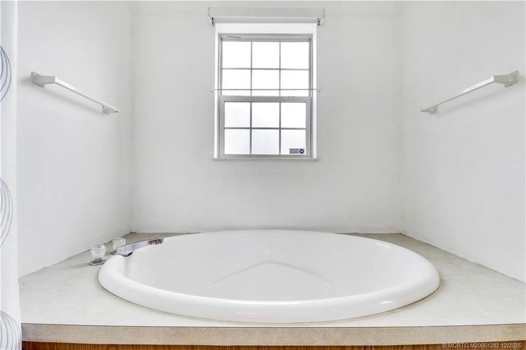 2873 SW Fluvia Street