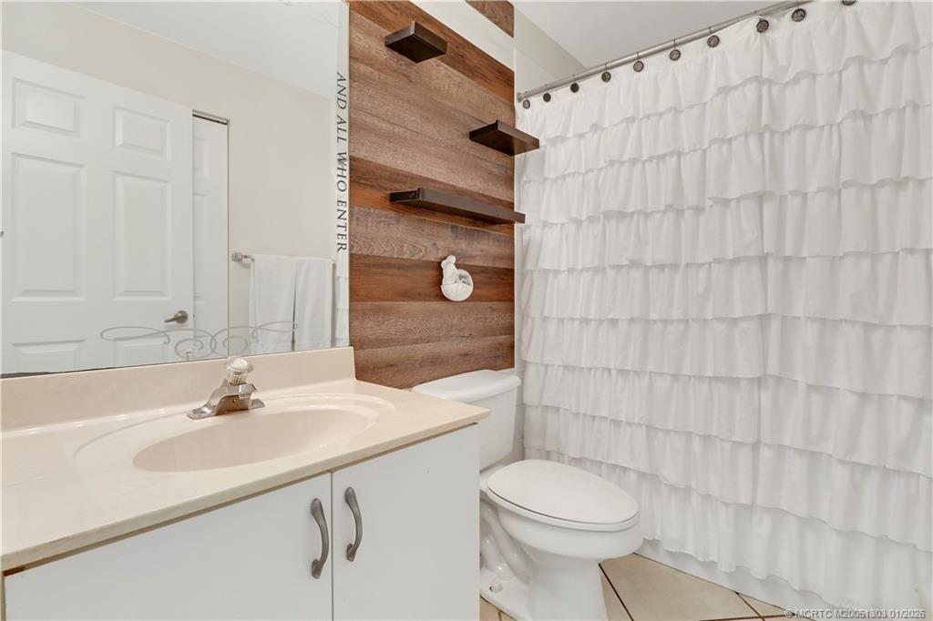 4735 SE Winter Haven Ct