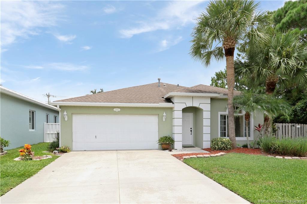 4735 SE Winter Haven Ct