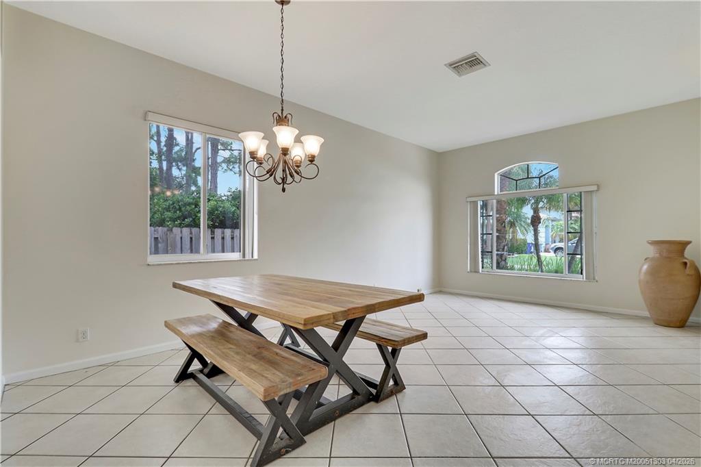 4735 SE Winter Haven Ct