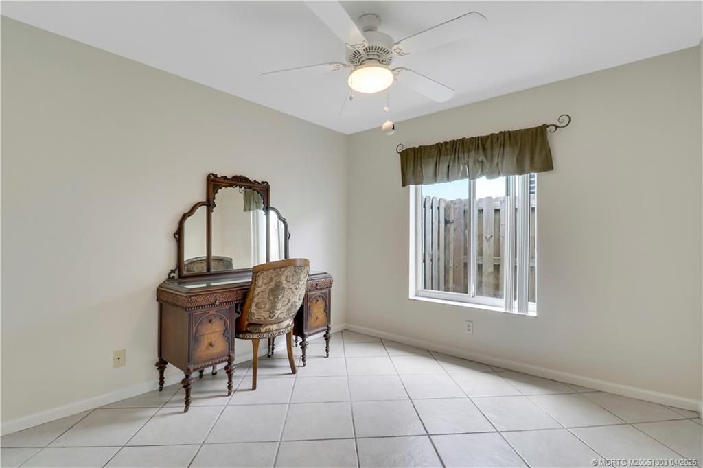 4735 SE Winter Haven Ct