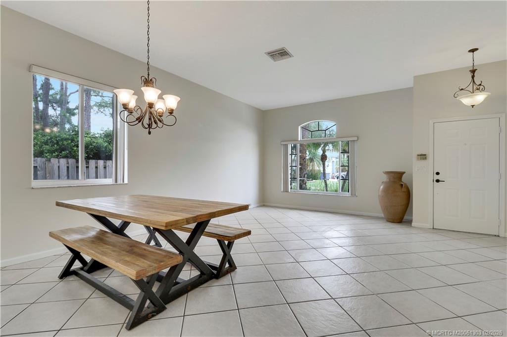 4735 SE Winter Haven Ct